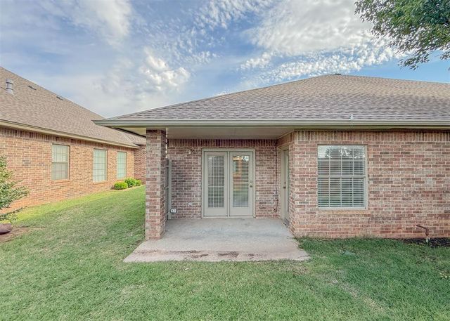 1928 NW 157th Street, Edmond, OK 73013
