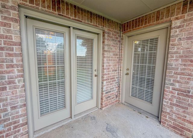 1928 NW 157th Street, Edmond, OK 73013
