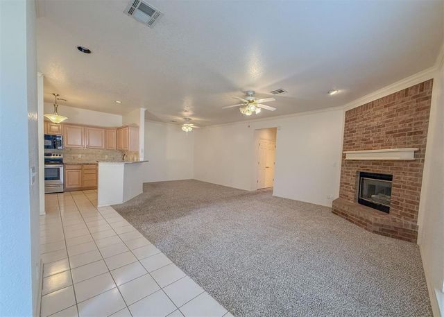 1928 NW 157th Street, Edmond, OK 73013