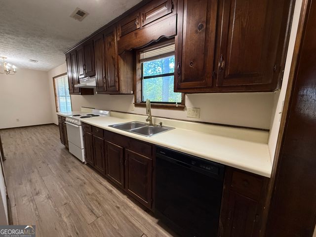 115 Daniel Court, Lagrange, GA 30241