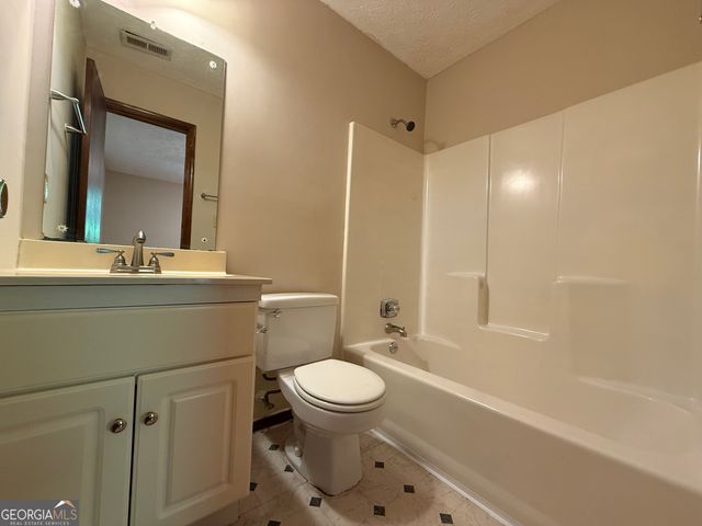 115 Daniel Court, Lagrange, GA 30241