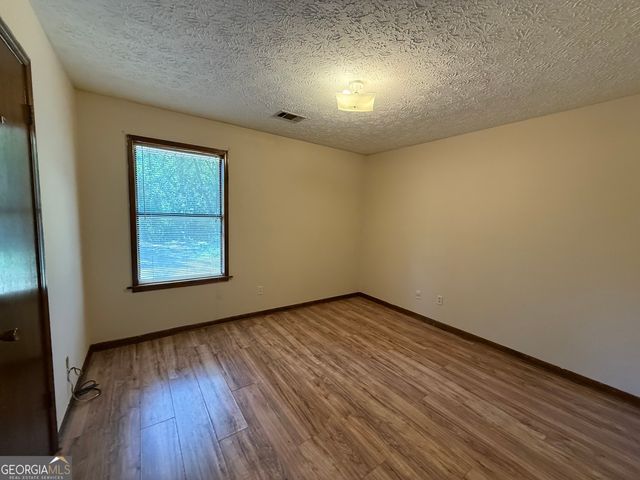 115 Daniel Court, Lagrange, GA 30241