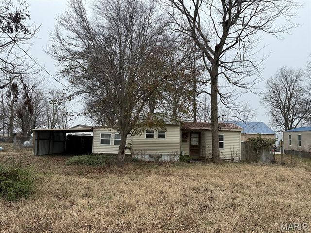 55 Delmo Street, Sikeston, MO 63801