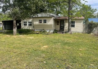 55 Delmo Street, Sikeston, MO 63801