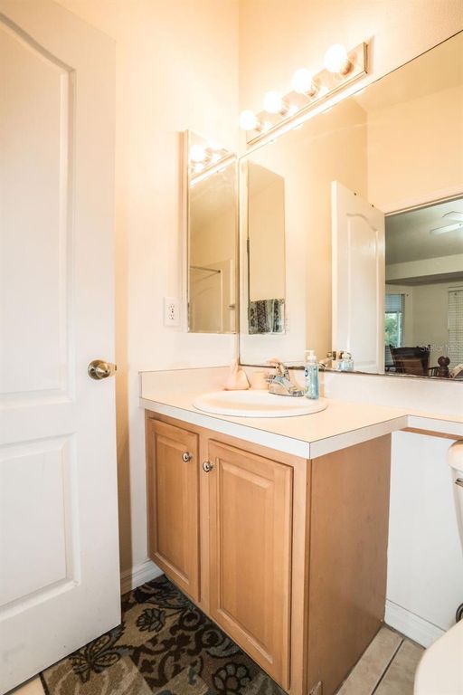 Image 17 of property listing at 10602 NAVIGATION DRIVE, Riverview, FL 33579