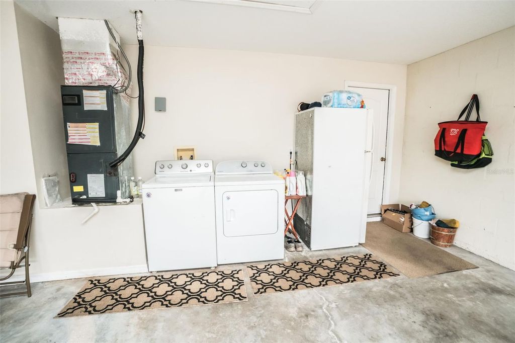 Image 25 of property listing at 10602 NAVIGATION DRIVE, Riverview, FL 33579