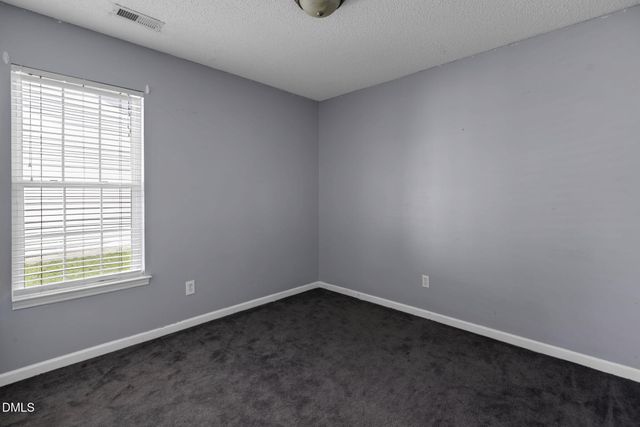 862 Nighthawk Place, Fayetteville, NC 28314