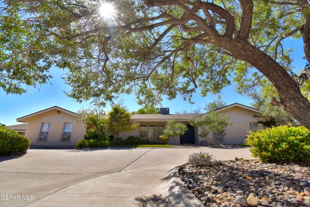 849 River Oaks Drive, El Paso, TX 79912