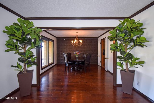 849 River Oaks Drive, El Paso, TX 79912