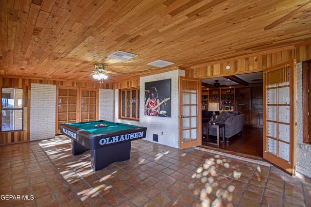 849 River Oaks Drive, El Paso, TX 79912