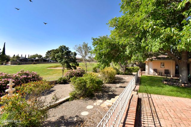 849 River Oaks Drive, El Paso, TX 79912