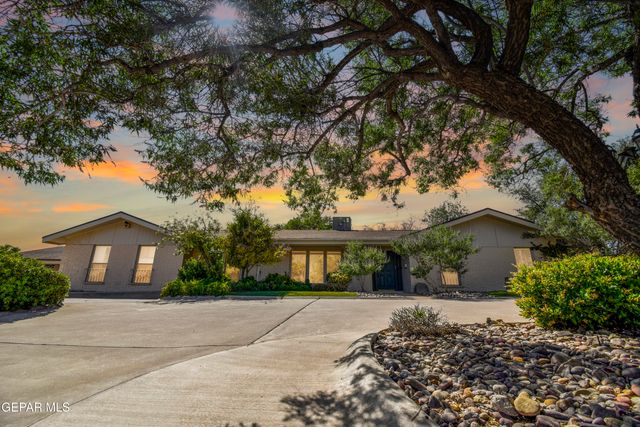849 River Oaks Drive, El Paso, TX 79912
