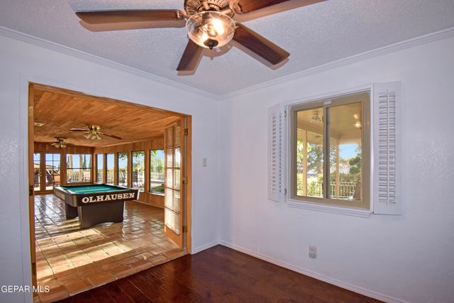 849 River Oaks Drive, El Paso, TX 79912