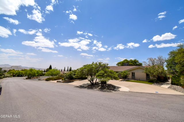 849 River Oaks Drive, El Paso, TX 79912