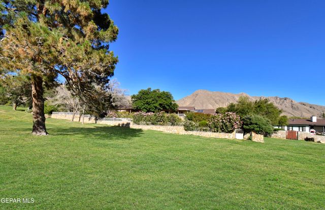849 River Oaks Drive, El Paso, TX 79912