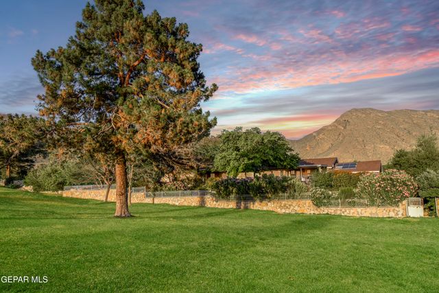 849 River Oaks Drive, El Paso, TX 79912
