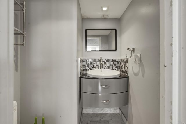 2100 Sans Souci Boulevard A1507, North Miami, FL 33181