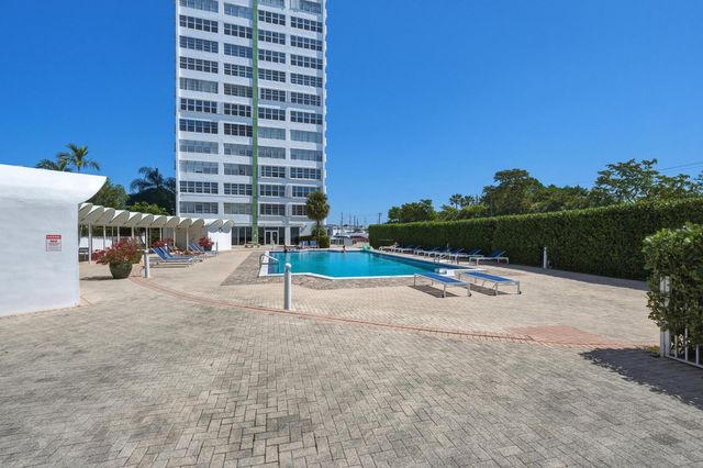 2100 Sans Souci Boulevard A1507, North Miami, FL 33181