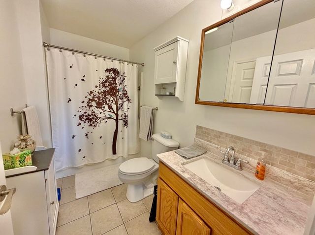 3814 Lauria Road, Bay City, MI 48706