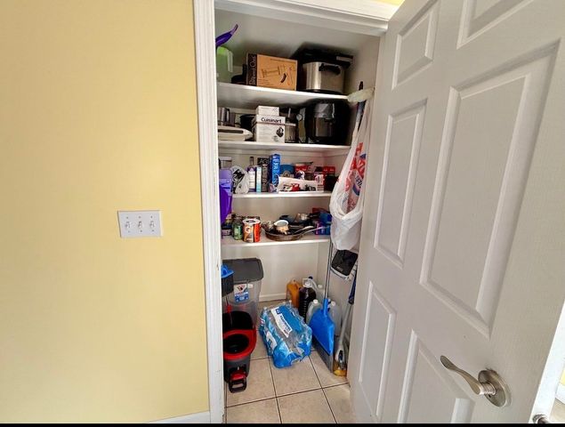 3814 Lauria Road, Bay City, MI 48706