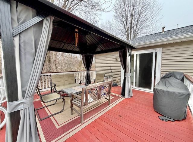 3814 Lauria Road, Bay City, MI 48706