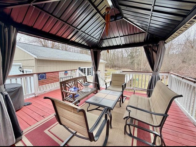 3814 Lauria Road, Bay City, MI 48706