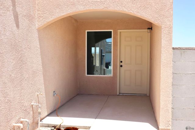 3818 S SOL DR, Yuma, AZ 85365