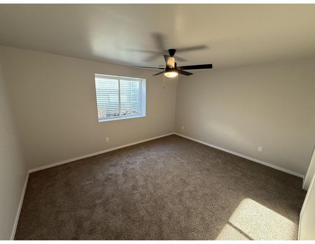 1938 Arches DRIVE, Holmen, WI 54636