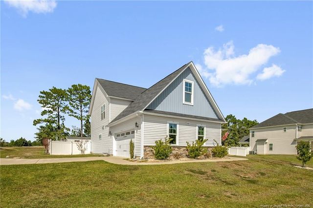 220 Nairn Street, Fayetteville, NC 28311