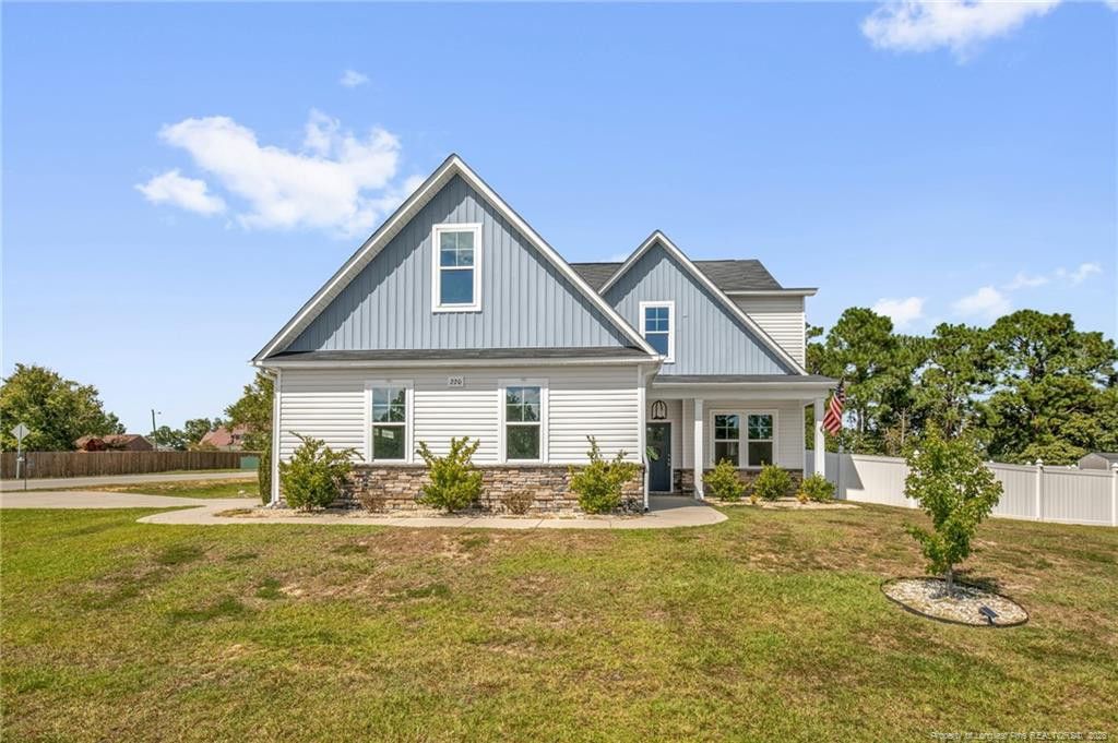 220 Nairn Street, Fayetteville, NC 28311