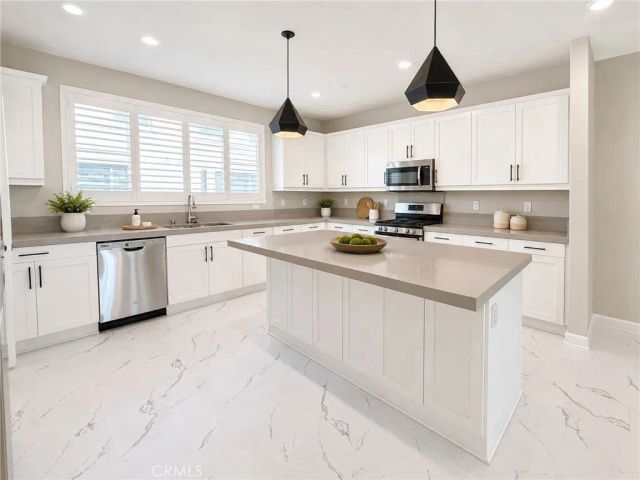 3586 Conner Way, Oceanside, CA 92056