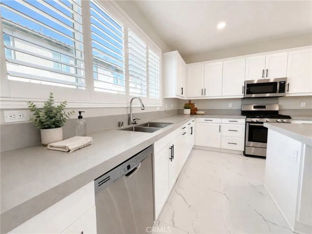 3586 Conner Way, Oceanside, CA 92056