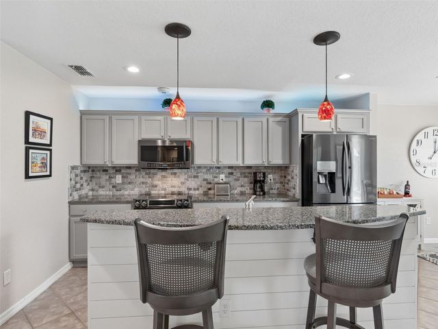 17335 SE 111TH AVENUE, Summerfield, FL 34491