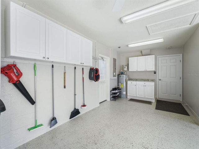 17335 SE 111TH AVENUE, Summerfield, FL 34491