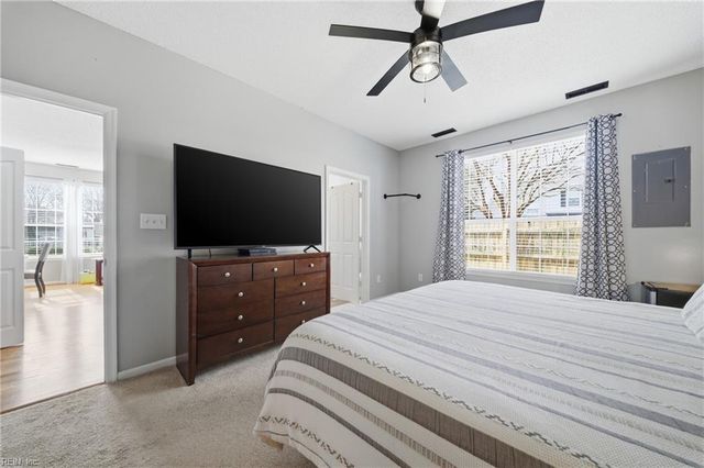 1841 Kensal Green DR, Virginia Beach, VA 23456