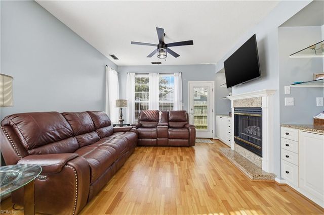 1841 Kensal Green DR, Virginia Beach, VA 23456