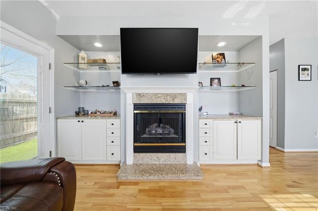 1841 Kensal Green DR, Virginia Beach, VA 23456