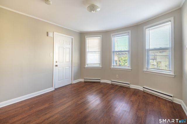 793 Brewster Street 2nd Floor, Bridgeport, CT 06605