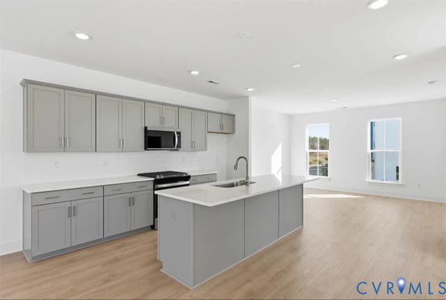 6917 Sunset Oasis Ln, Midlothian, VA 23112