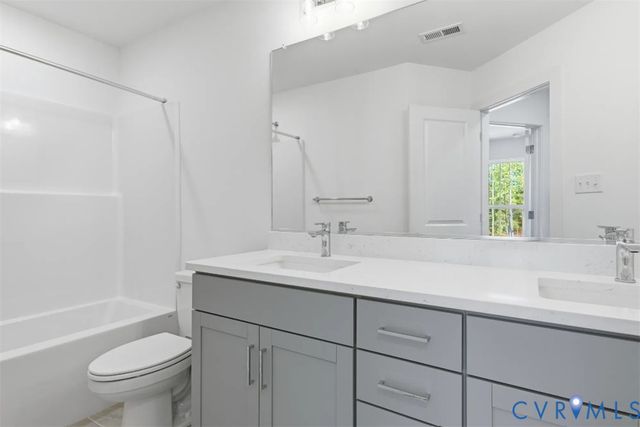 6917 Sunset Oasis Ln, Midlothian, VA 23112
