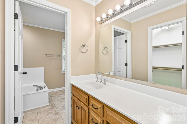 561 Briarwood Lane, Lancaster, SC 29720