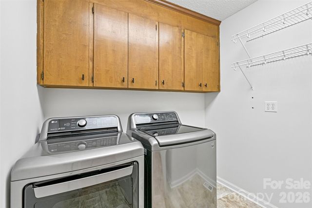 561 Briarwood Lane, Lancaster, SC 29720