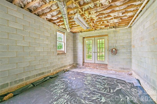 561 Briarwood Lane, Lancaster, SC 29720