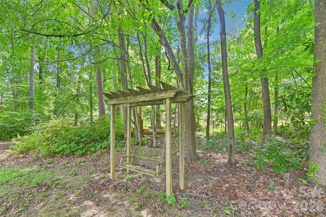561 Briarwood Lane, Lancaster, SC 29720