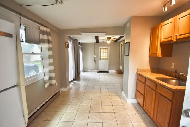 67 Andover St, Peabody, MA 01960