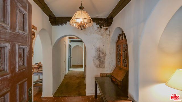 110 N Elm Drive, Beverly Hills, CA 90210