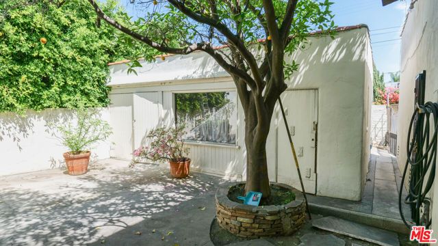 110 N Elm Drive, Beverly Hills, CA 90210