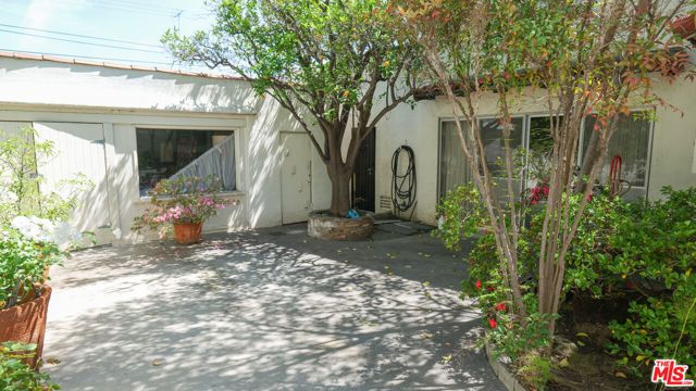 110 N Elm Drive, Beverly Hills, CA 90210