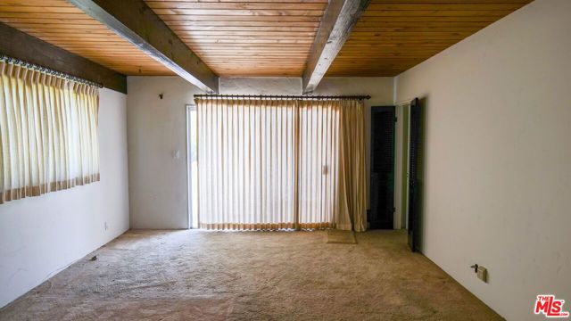 110 N Elm Drive, Beverly Hills, CA 90210