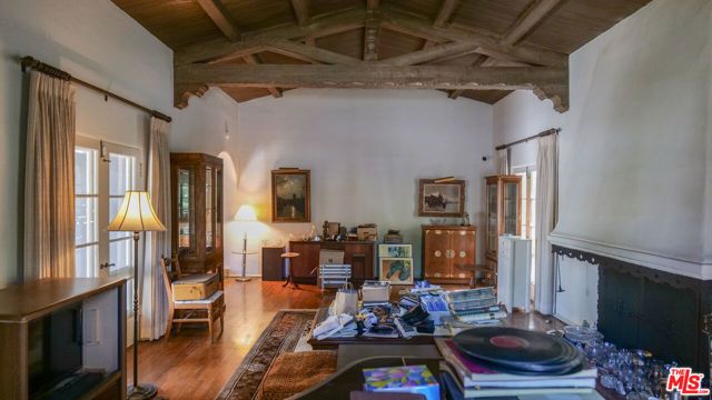 110 N Elm Drive, Beverly Hills, CA 90210